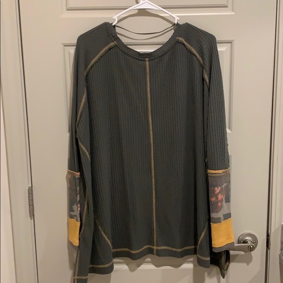 free people top - Picture 5 of 6